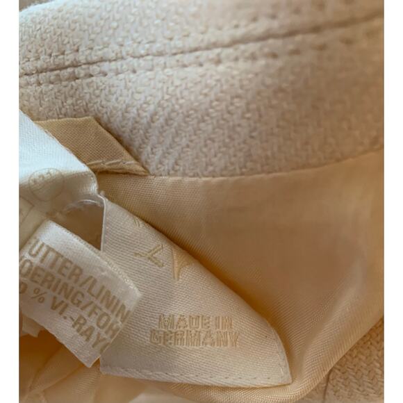 Escada Margaretha Ley Blazer size 38 Cream gold button - Picture 9 of 12